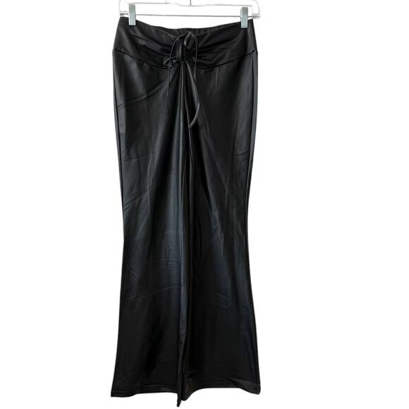 NWT Shein ICON Faux Leather Flare Pants - Size Medium - Picture 1 of 5